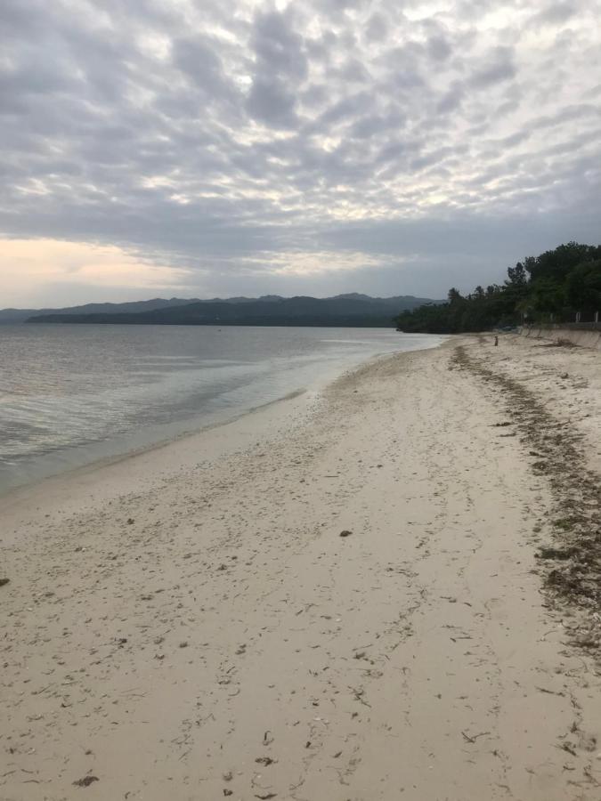 Mlb Beachfront Apartment Siquijor Bagian luar foto